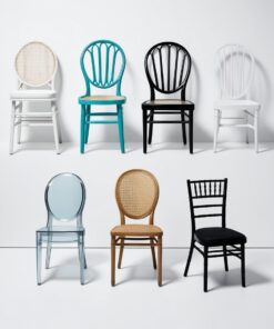 Circle Table and Chairs for Modern Spaces
