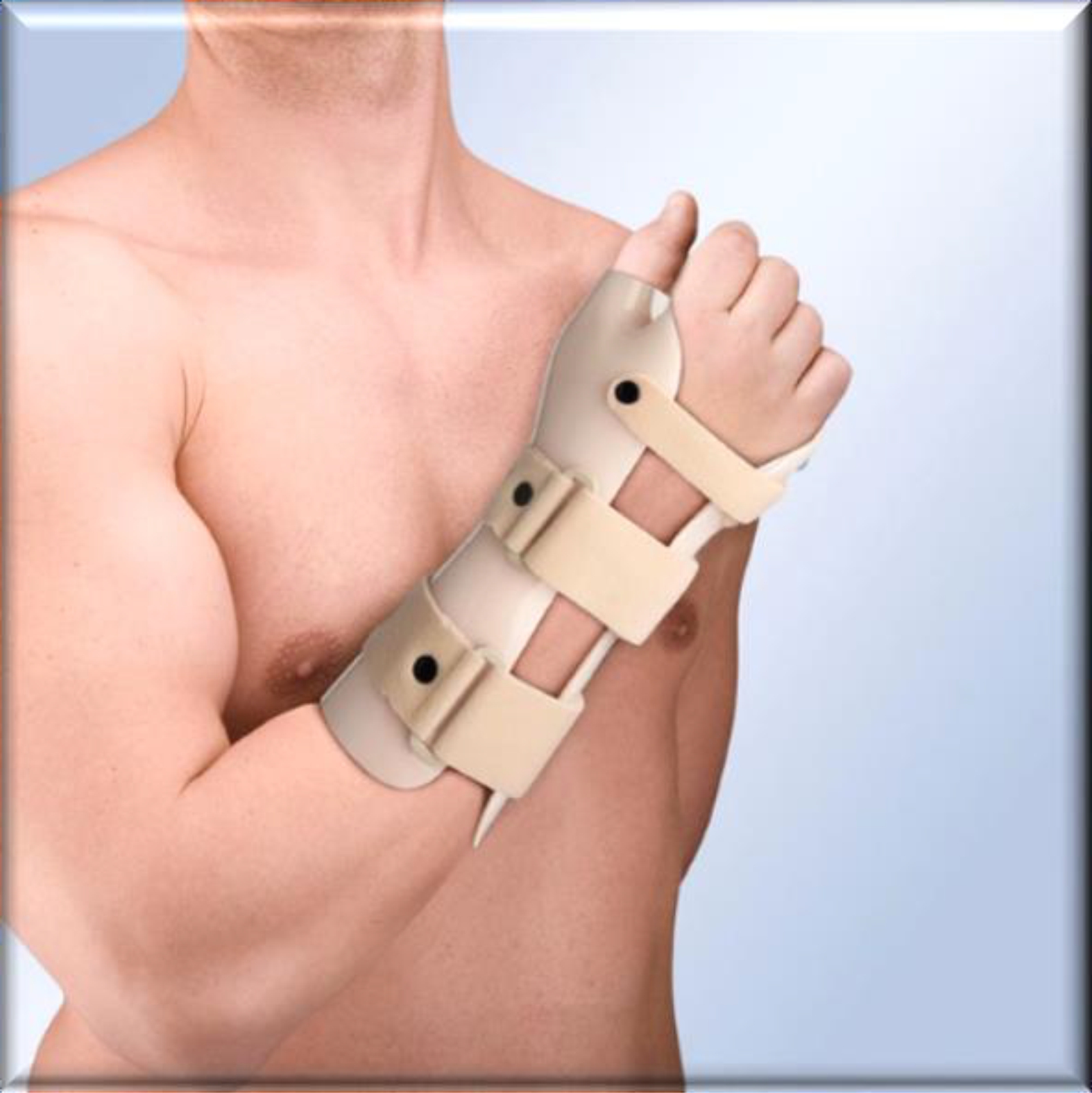 Wrist Immobilisation Splint with Thumb Right Size 3