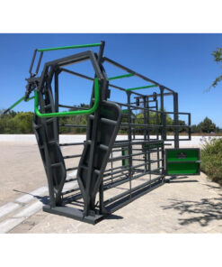 Cattle Veterinarian Working Station V-Type - Spray Painted